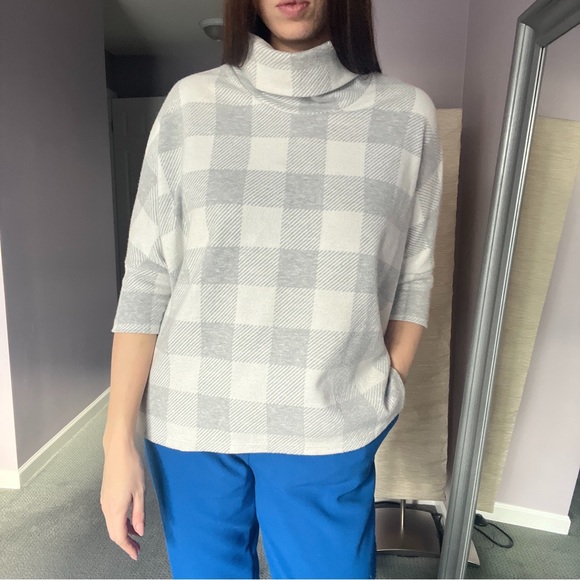 Forever New Plaid Sweater - Picture 1 of 5